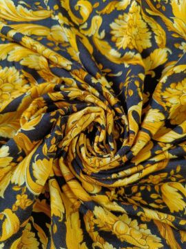 Трикотаж черный с желтыми цветами VERSACE