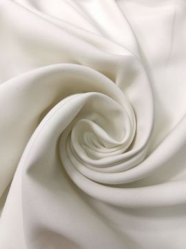 Костюмная белая L.Piana